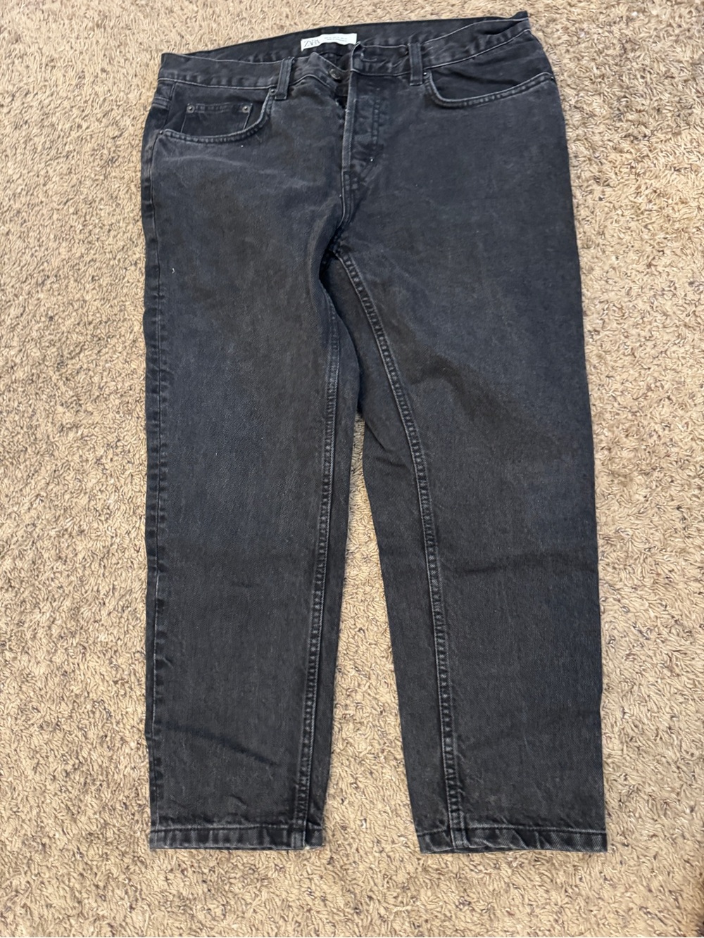 Zara Men's Relaxed Jeans in Washed Black 34x30